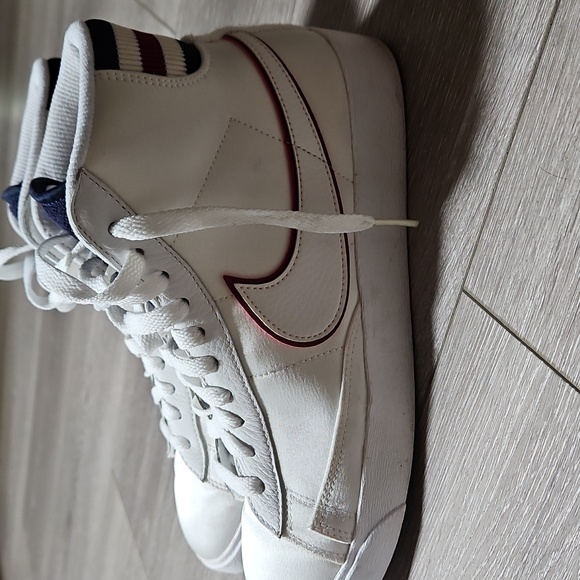Nike Mid Satin Blazer Red White And Blue Size 7.5 - Picture 1 of 5